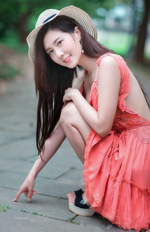 LEYU乐鱼体育官方网站-广东队通过高位挡拆频繁制造得分机会，广东队战术集锦