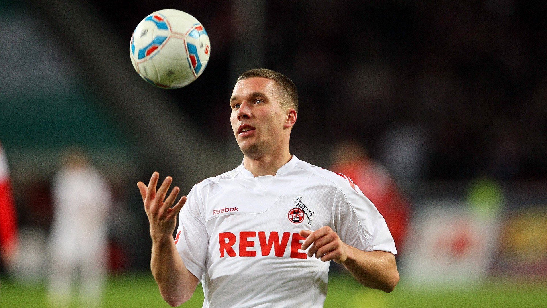 乐鱼app-意甲：都灵1-3败给罗马，孙兴慜表现抢眼，意甲都灵vs罗马